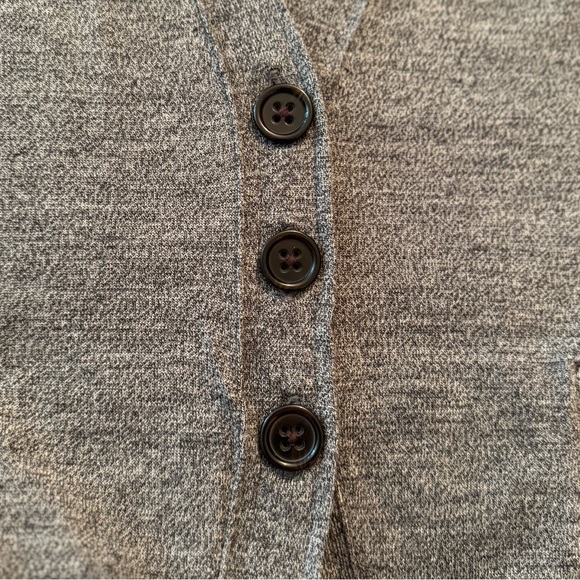 Women’s Banana Republic Sleeveless Button-front Sweater Vest Cardigan - Picture 8 of 14